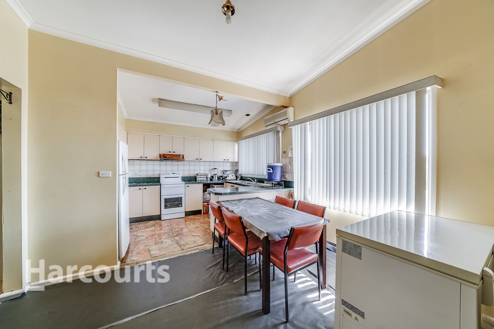 1 Glen Margaret Avenue, Lurnea NSW 2170, Image 2