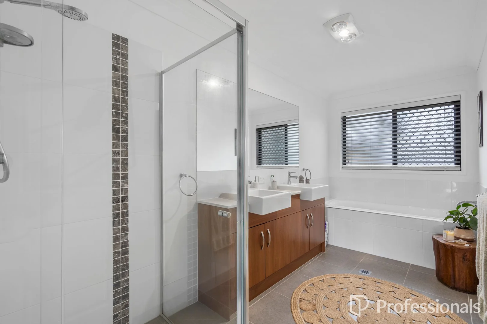 Additional image 30 of 15-19 Draper Court, Jimboomba QLD 4280