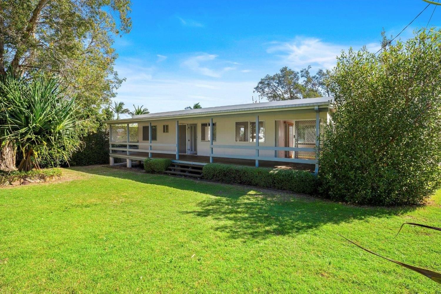 2 bedrooms House in 37 Third Avenue COOLUM BEACH QLD, 4573