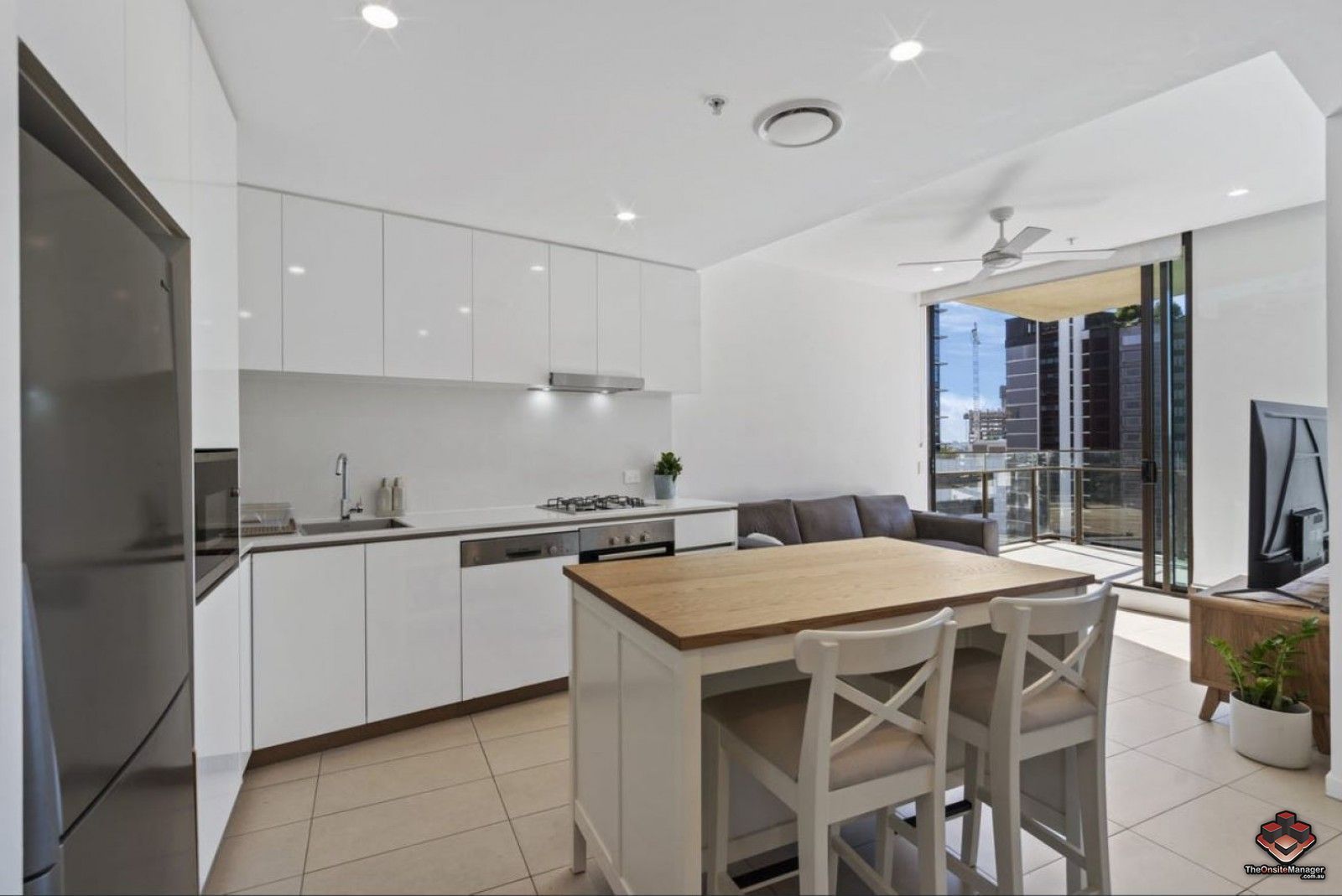 2 bedrooms Apartment / Unit / Flat in ID:21126089/24 Stratton Street NEWSTEAD QLD, 4006
