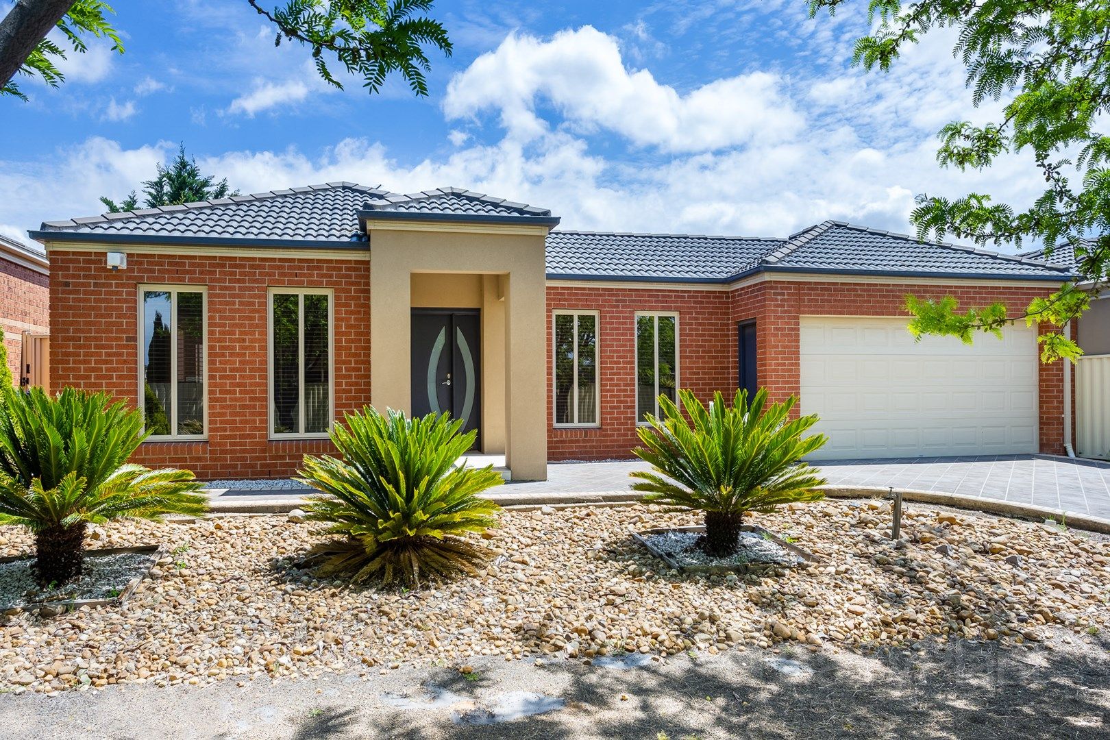 4 bedrooms House in 48 Breakwater Crescent POINT COOK VIC, 3030