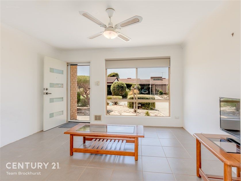 2/2 Attfield Street, Maddington WA 6109, Image 1