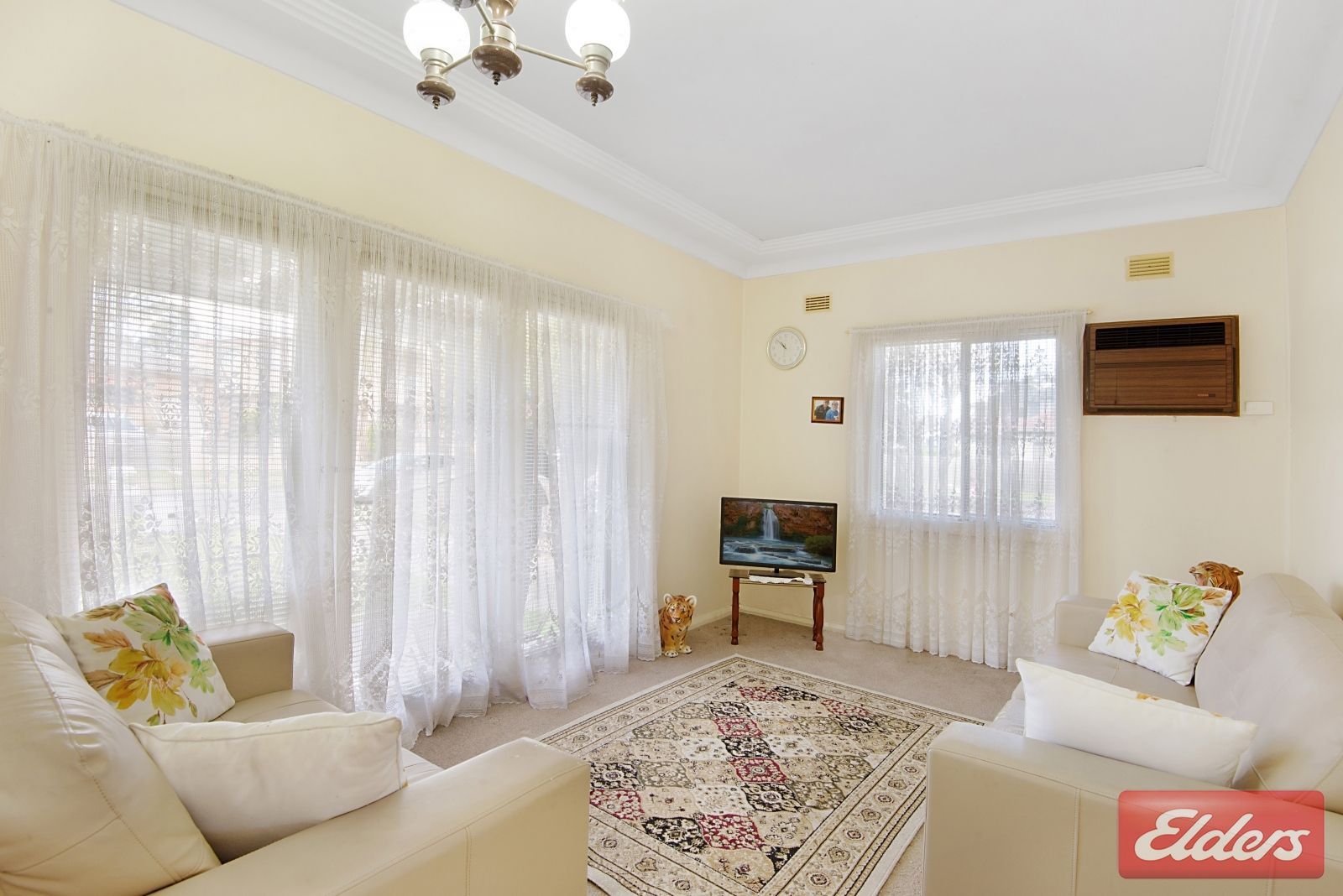 12 Macklin Street, Pendle Hill NSW 2145, Image 2