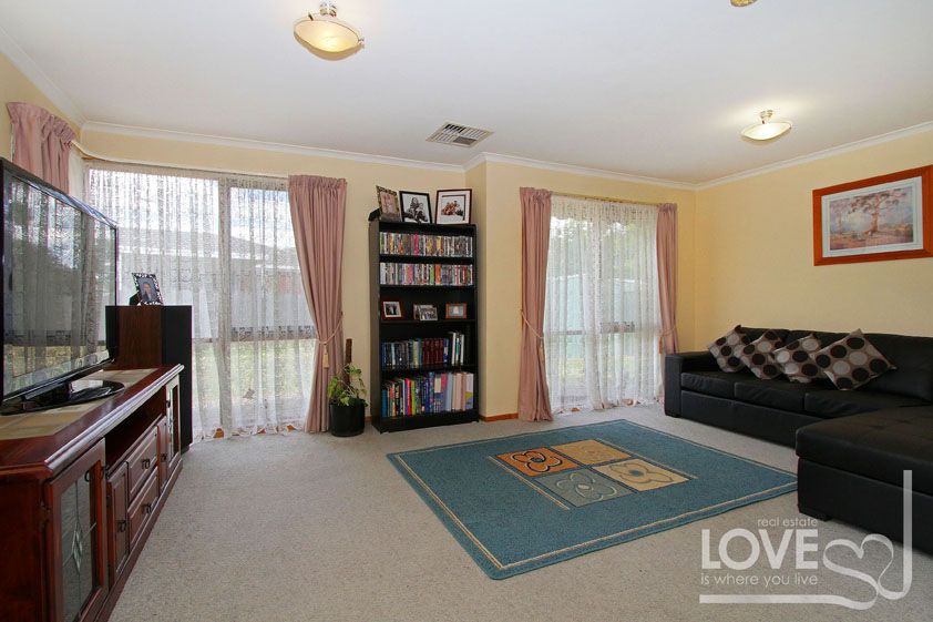 15 Dransfield Way, Epping VIC 3076, Image 1