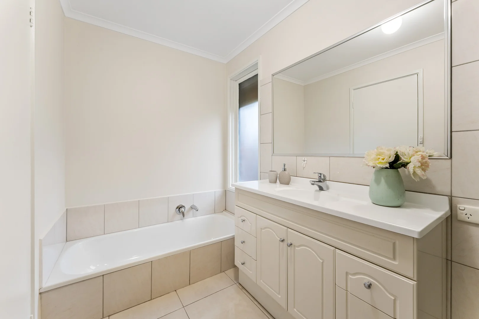 Additional image 9 of 38 Coonawarra Drive, Vermont South VIC 3133