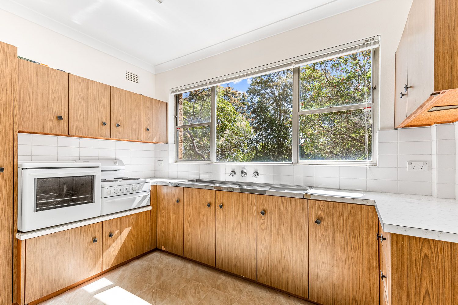 2 bedrooms Apartment / Unit / Flat in 8/1 Rocklands Road WOLLSTONECRAFT NSW, 2065