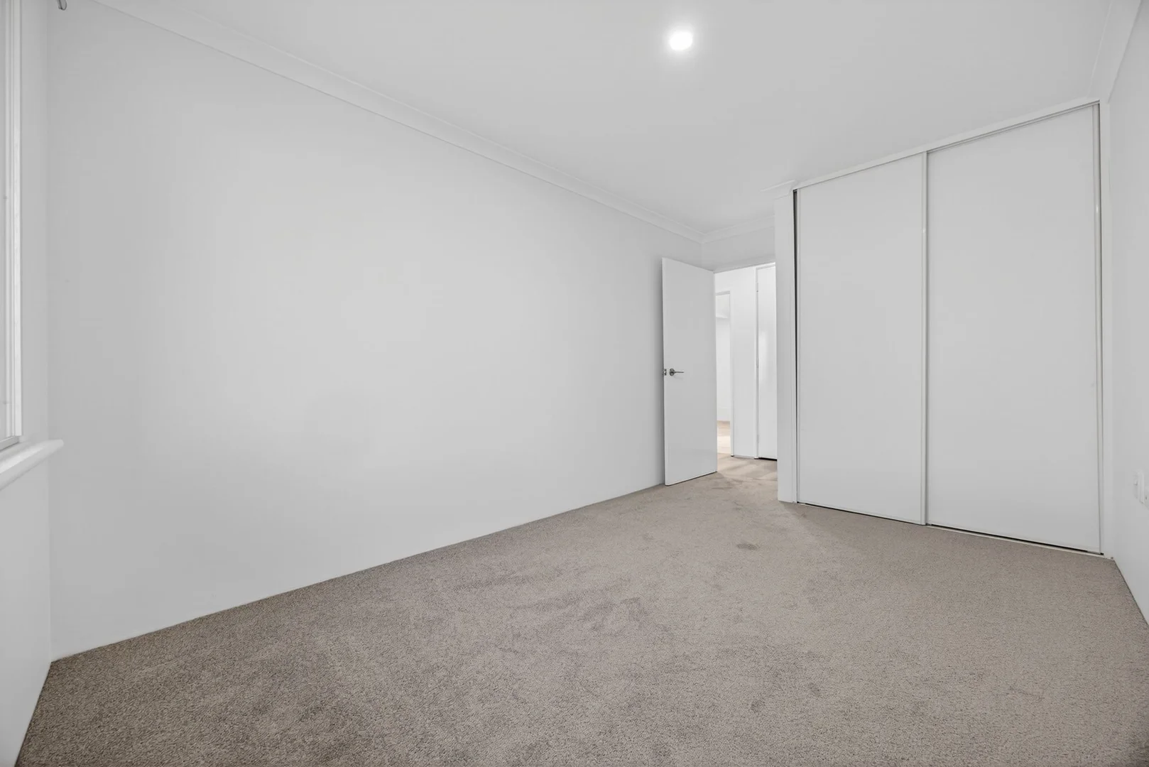 Additional image 20 of 1/39 Elizabeth Street, Cloverdale WA 6105