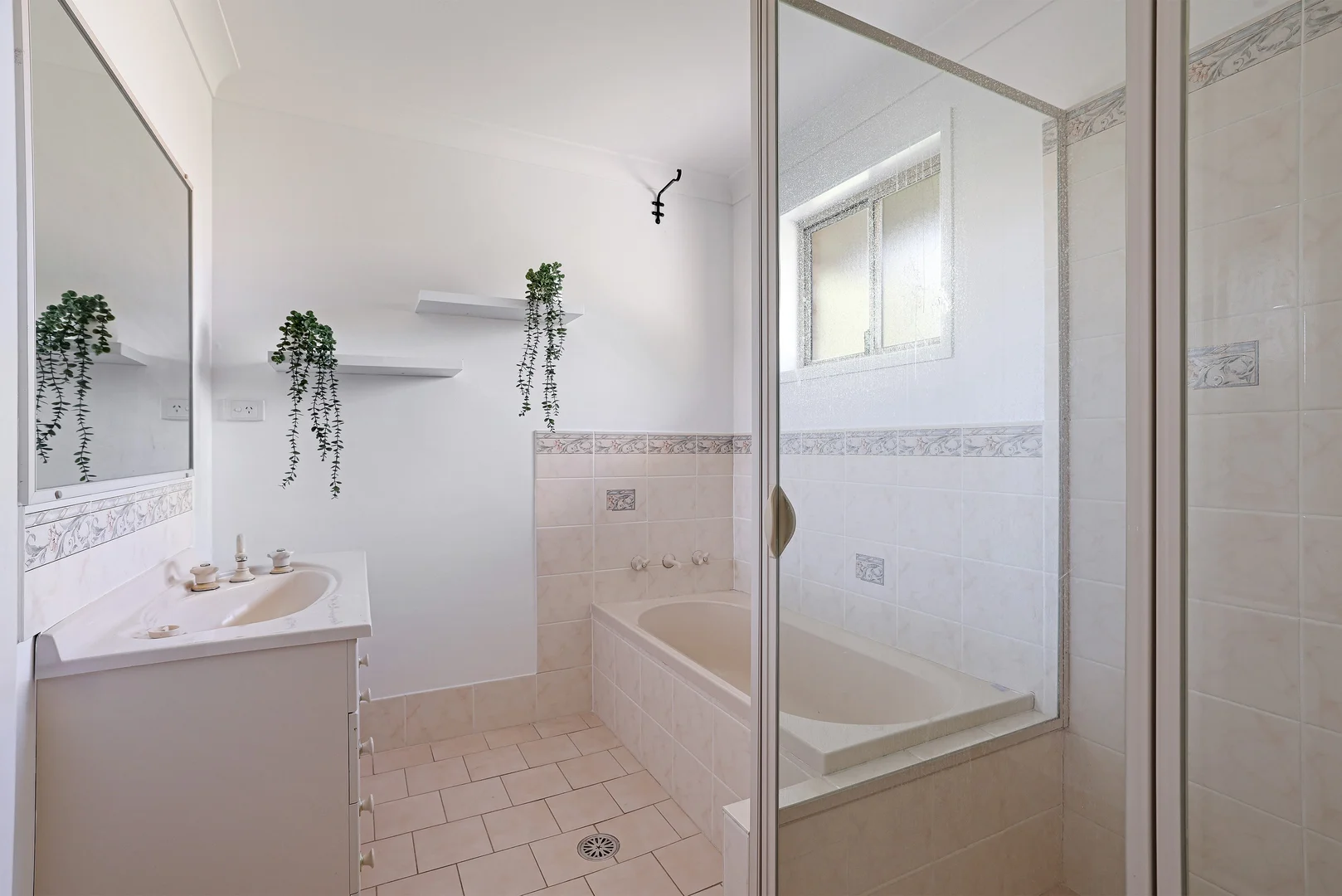 Additional image 17 of 1 Valley Drive, Tamworth NSW 2340