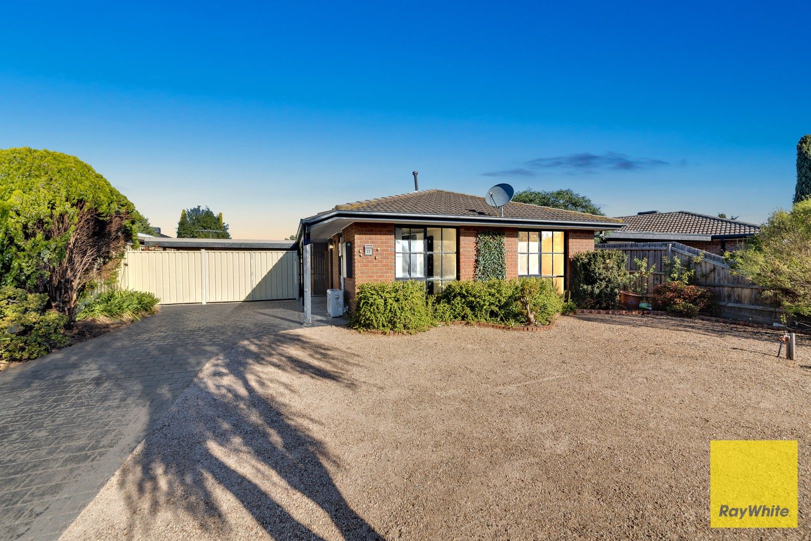 3 bedrooms House in 22 Missouri Place WERRIBEE VIC, 3030