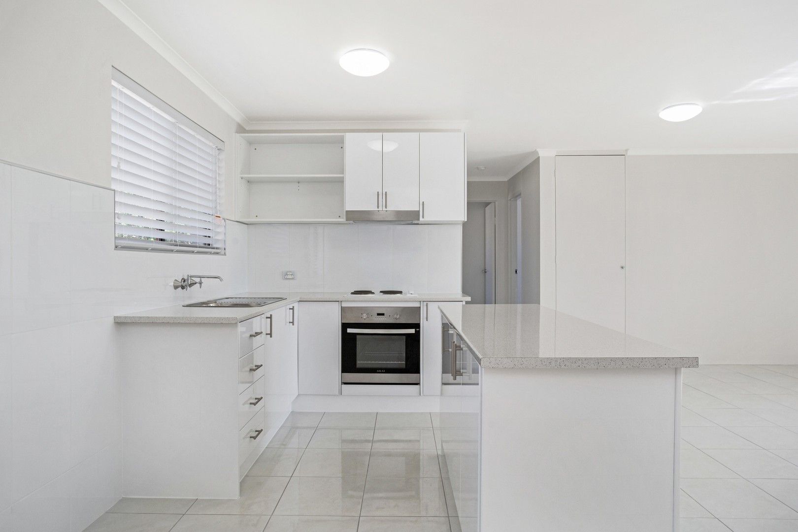 6/159 Muir Street, Labrador QLD 4215 Apartment For Rent Domain