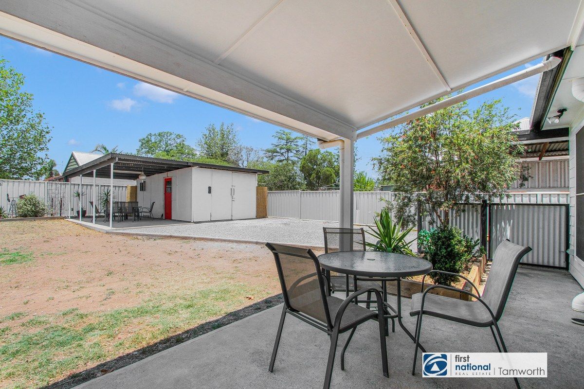 7 Heugh Street, South Tamworth NSW 2340, Image 2