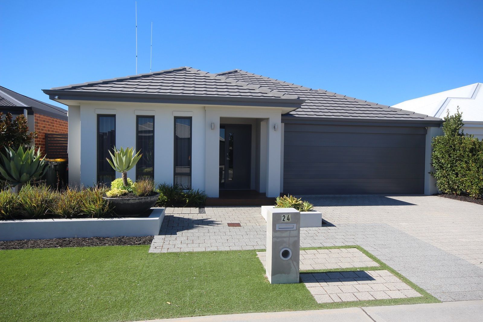 4 bedrooms House in 24 Kasanka Avenue BRABHAM WA, 6055