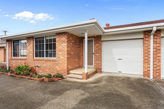 Picture of 2/275 Victoria Street, TAREE NSW 2430