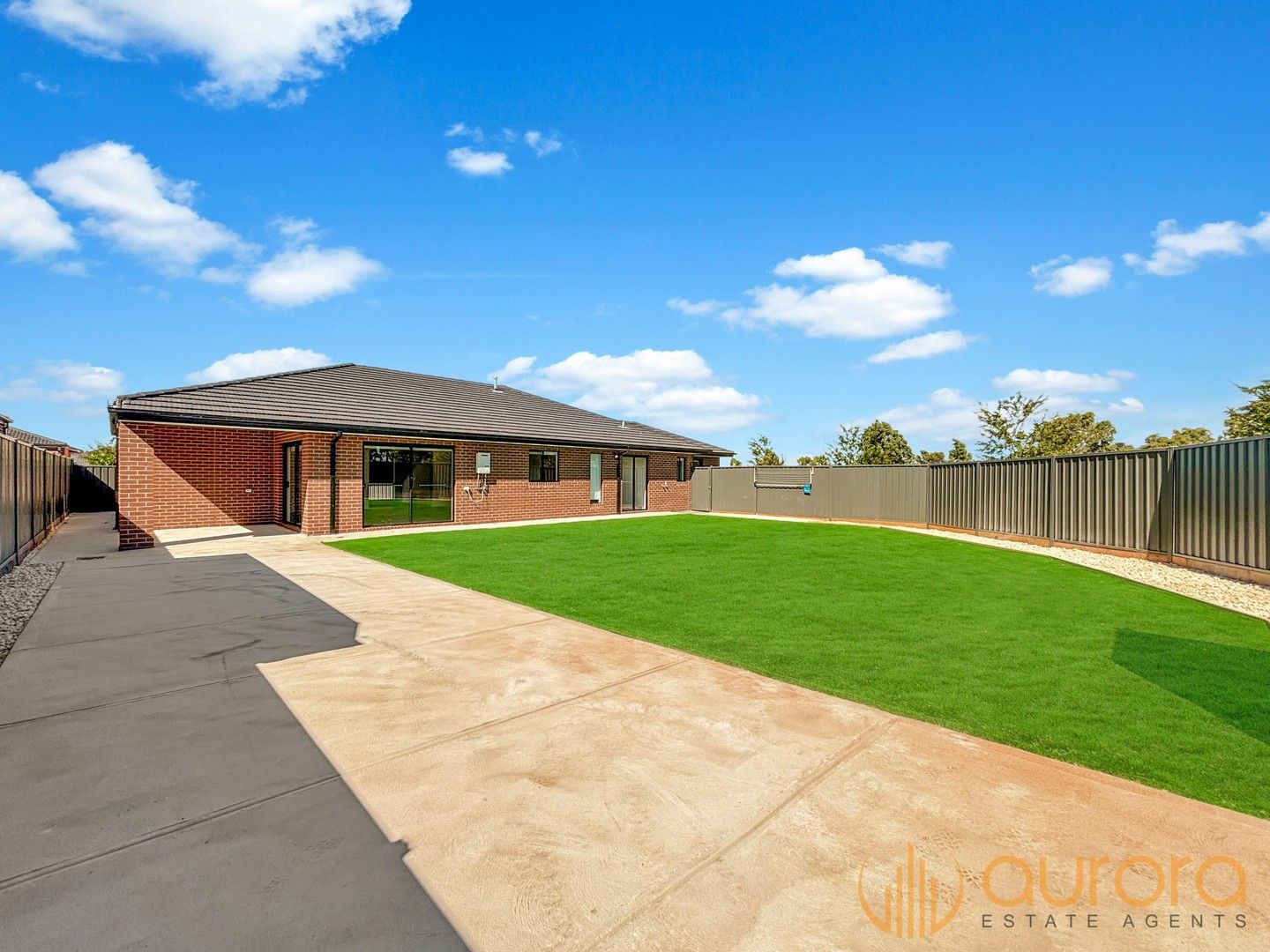 34 Roehampton Drive, Strathtulloh VIC 3338, Image 0