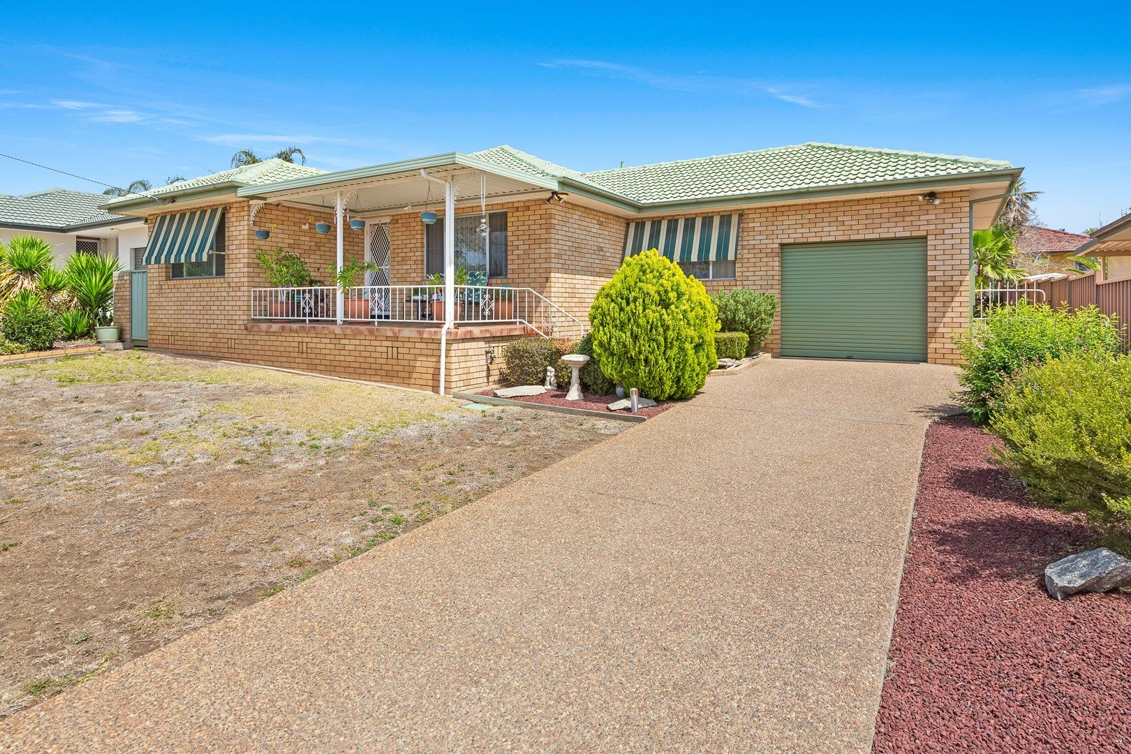 8 Murrawai Street, Tamworth NSW 2340, Image 0