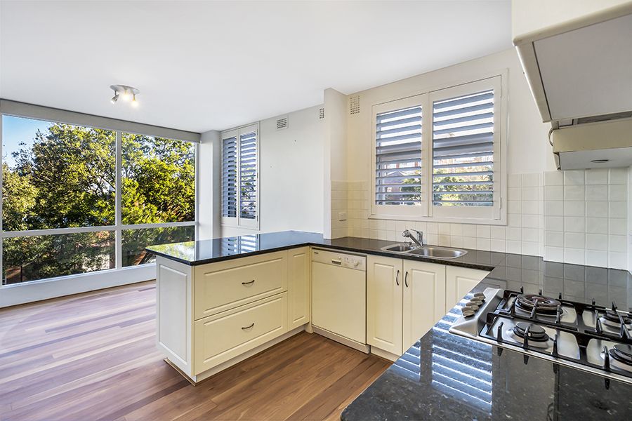 2 bedrooms Apartment / Unit / Flat in 3/84 Upper Pitt Street KIRRIBILLI NSW, 2061