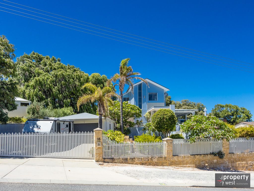 4 bedrooms House in 16 Piper Street QUINNS ROCKS WA, 6030