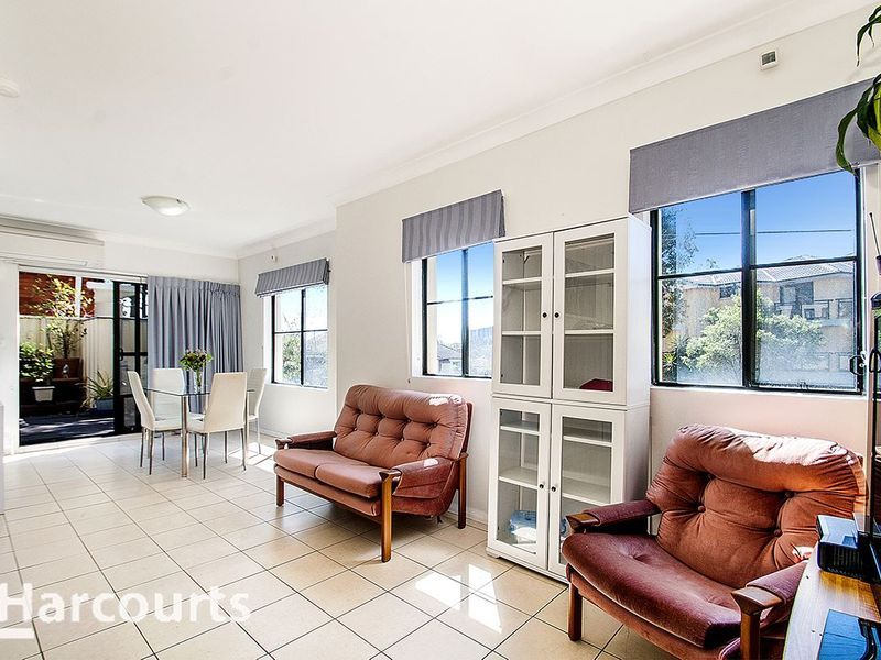 1/124 Railway Street, Granville NSW 2142, Image 2