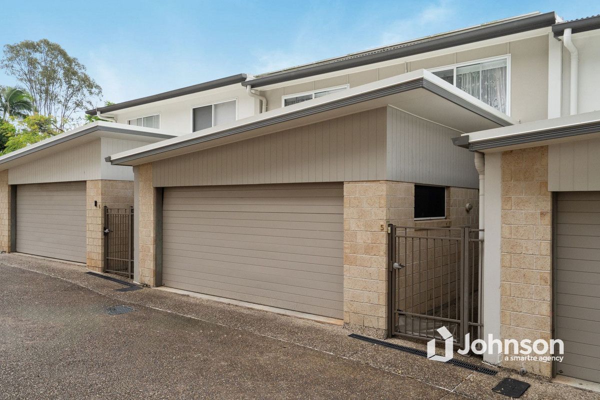 3 bedrooms Townhouse in 5/26 Laughlin Street KINGSTON QLD, 4114