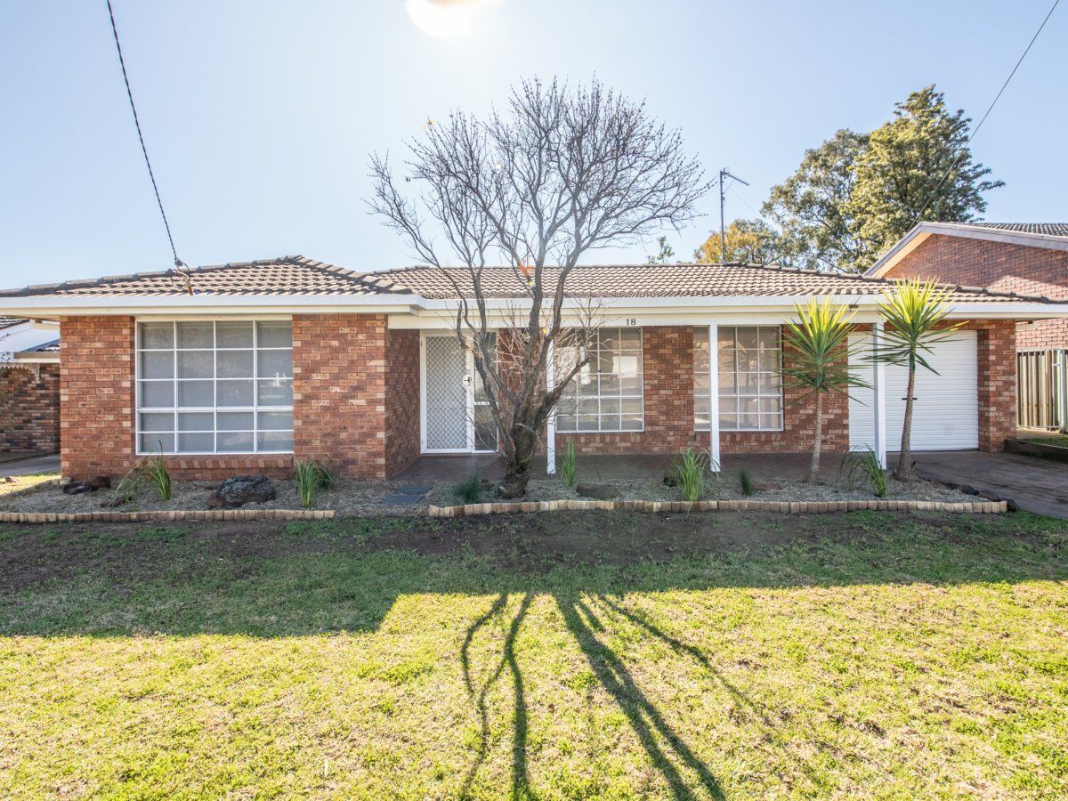 18 Belmore Place, Dubbo NSW 2830, Image 0