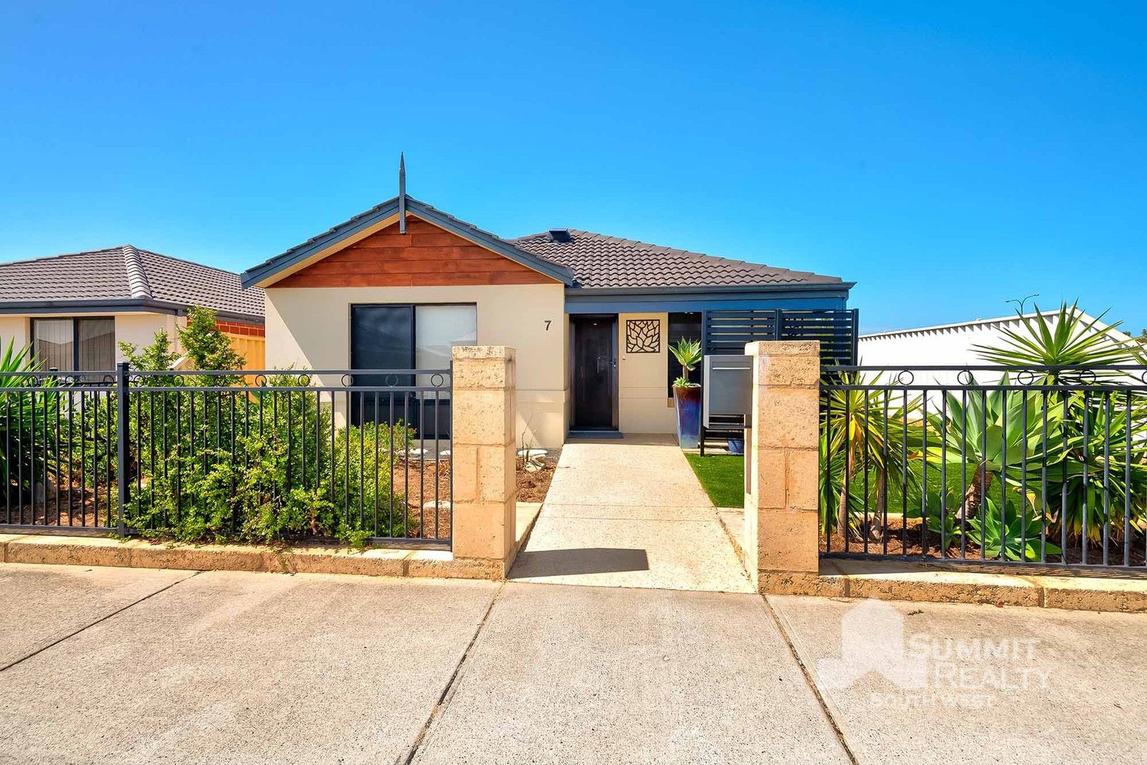 7 Pyrite Way, Dalyellup WA 6230, Image 0