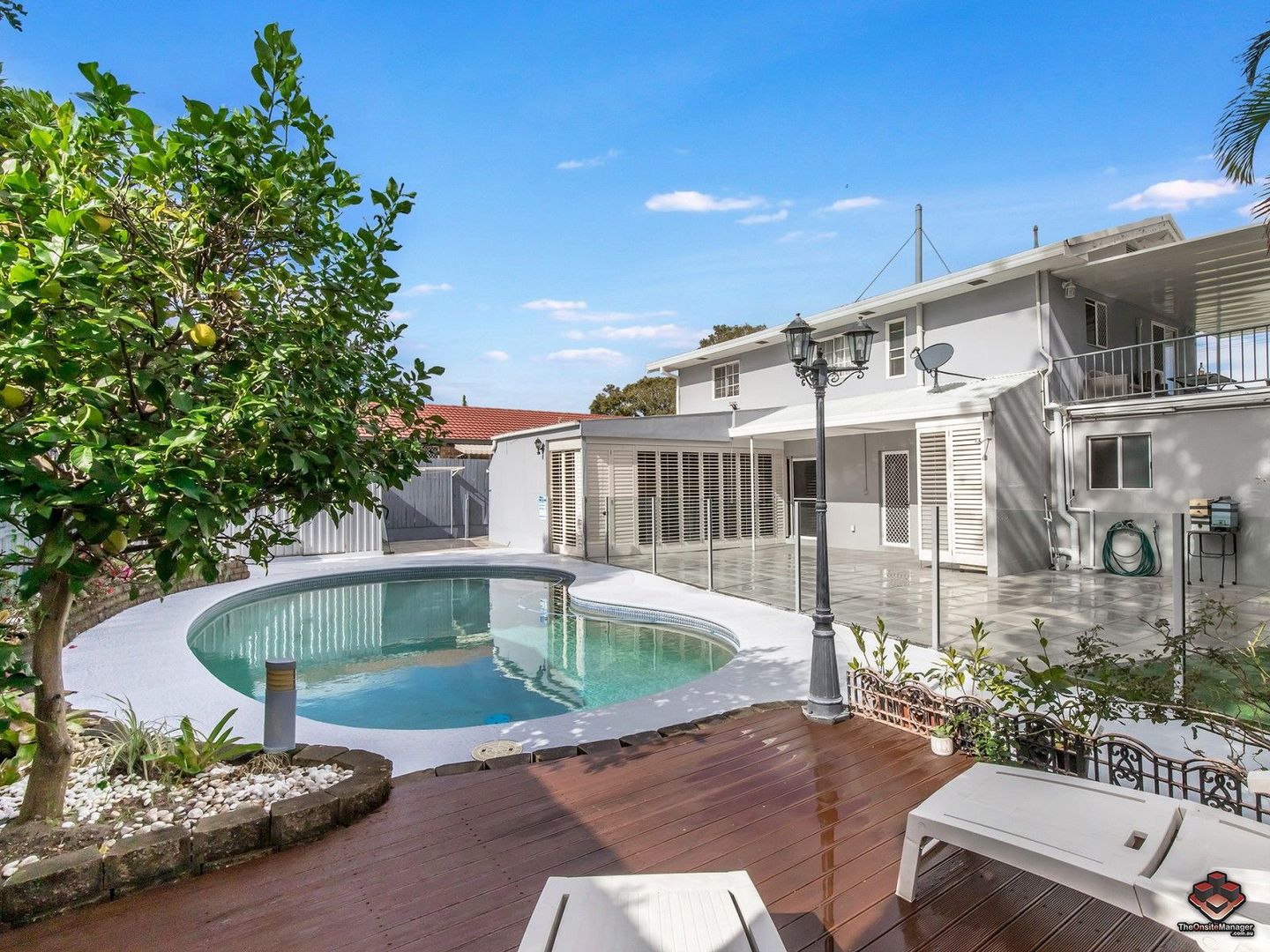 87 Crombie Avenue, Bundall Property History & Address Research Domain