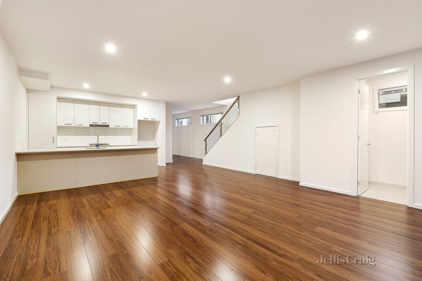 48 Stellar Place, Bundoora VIC 3083, Image 2