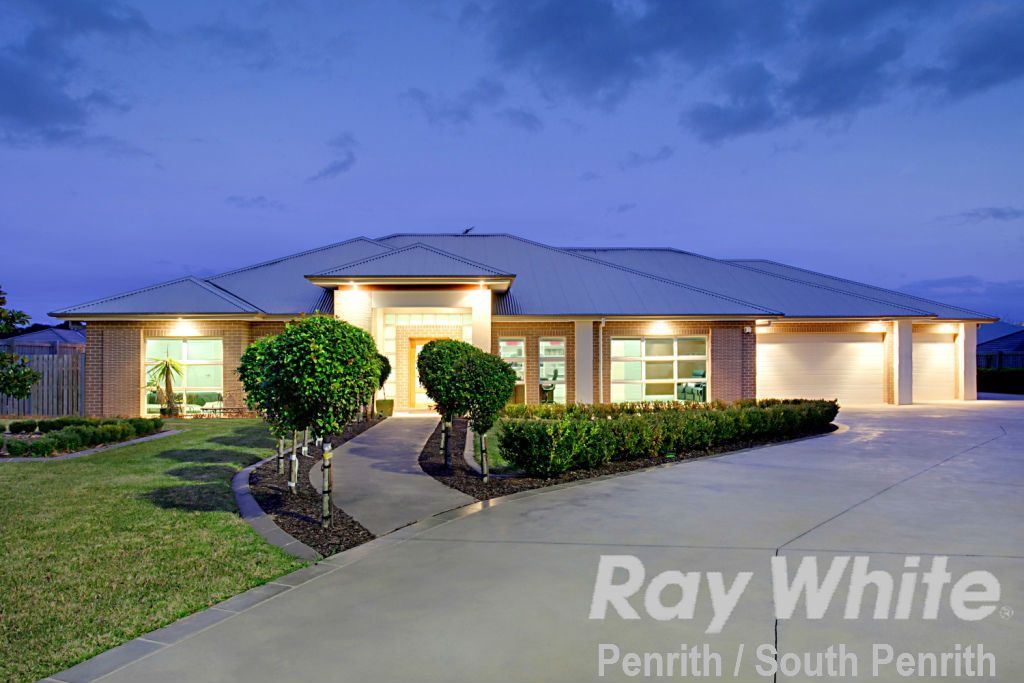 3 Pine Valley Crescent, LUDDENHAM NSW 2745, Image 0