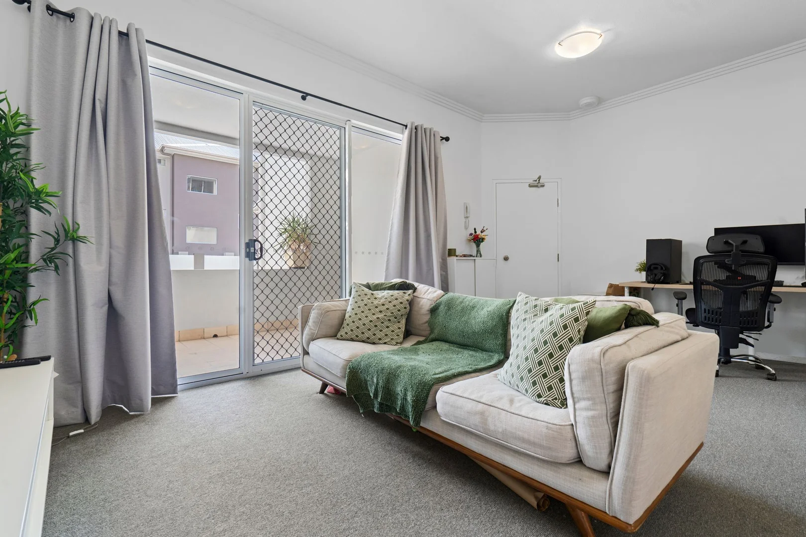 Additional image 2 of 3/6- 10 Rose Street, Southport QLD 4215