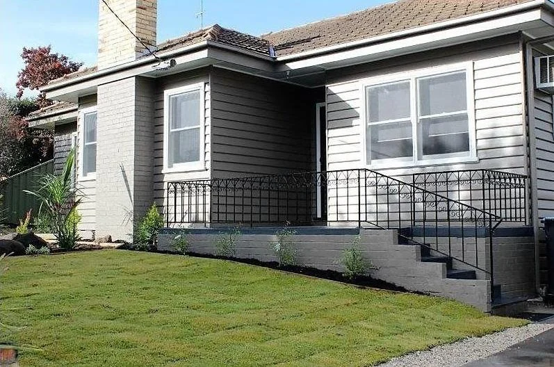 2A Leonard Ave, Flora Hill VIC 3550