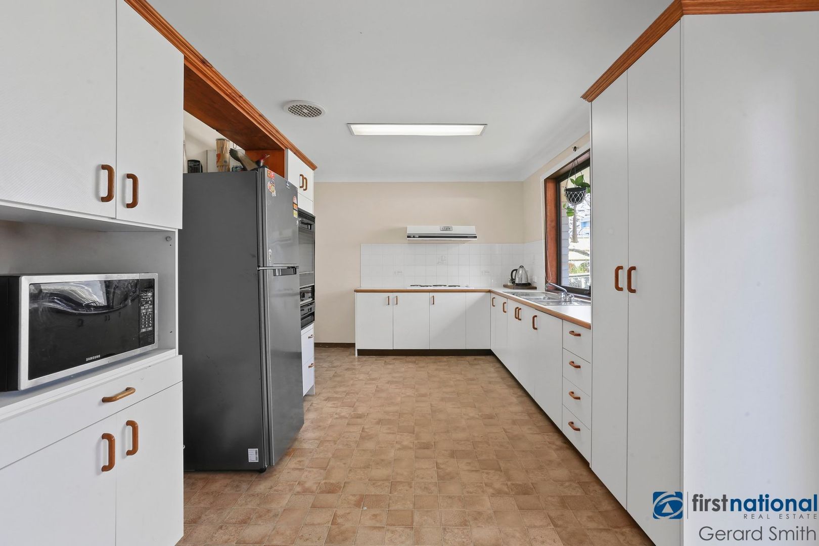 23 Laura Street, Hill Top NSW 2575, Image 1