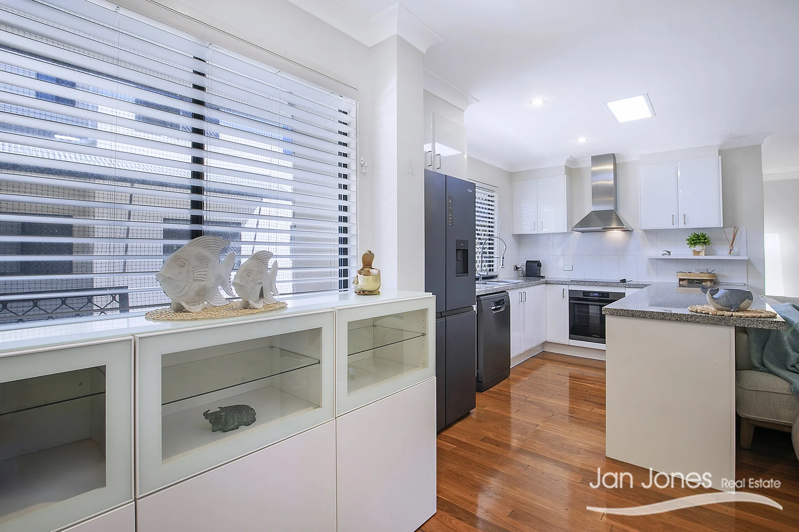Additional image 13 of Unit 8/12-14 Georgina Street, Woody Point QLD 4019