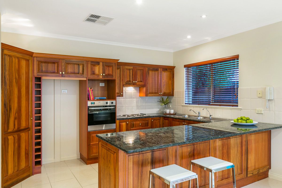 2A Mayfair Avenue, Somerton Park SA 5044, Image 2