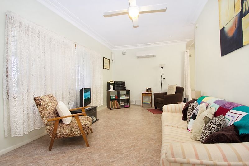 16 Dell St, Blacktown NSW 2148, Image 2