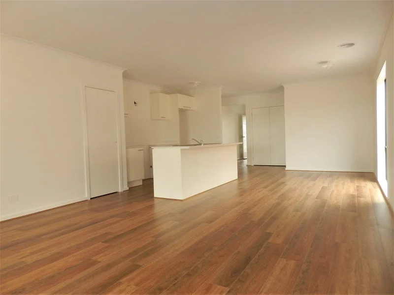 Additional image 3 of 8 Julep Street, Manor Lakes VIC 3024