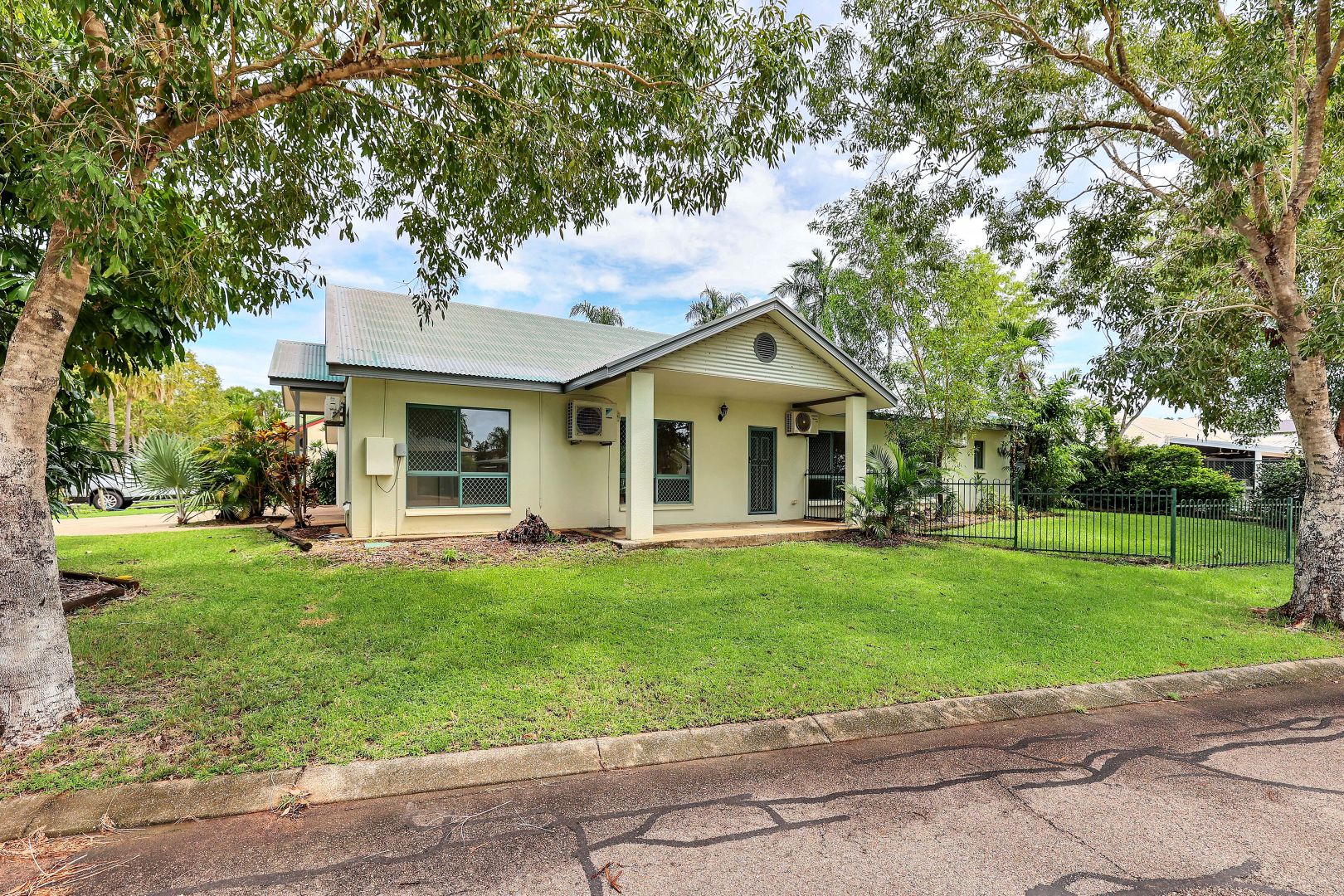 21 Cocos Grove, Durack NT 0830, Image 1