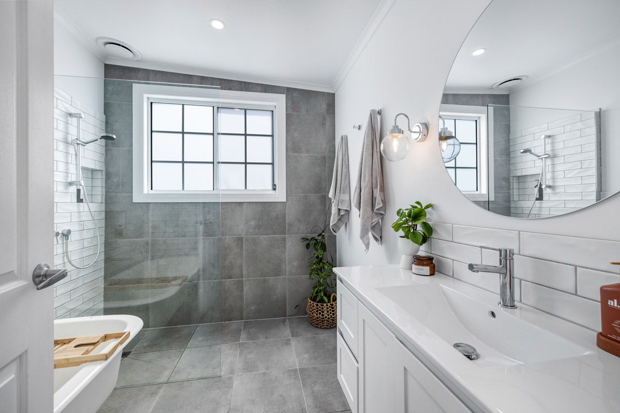 304 Mailors Flat Koroit Road, Yarpturk VIC 3283 House For Rent