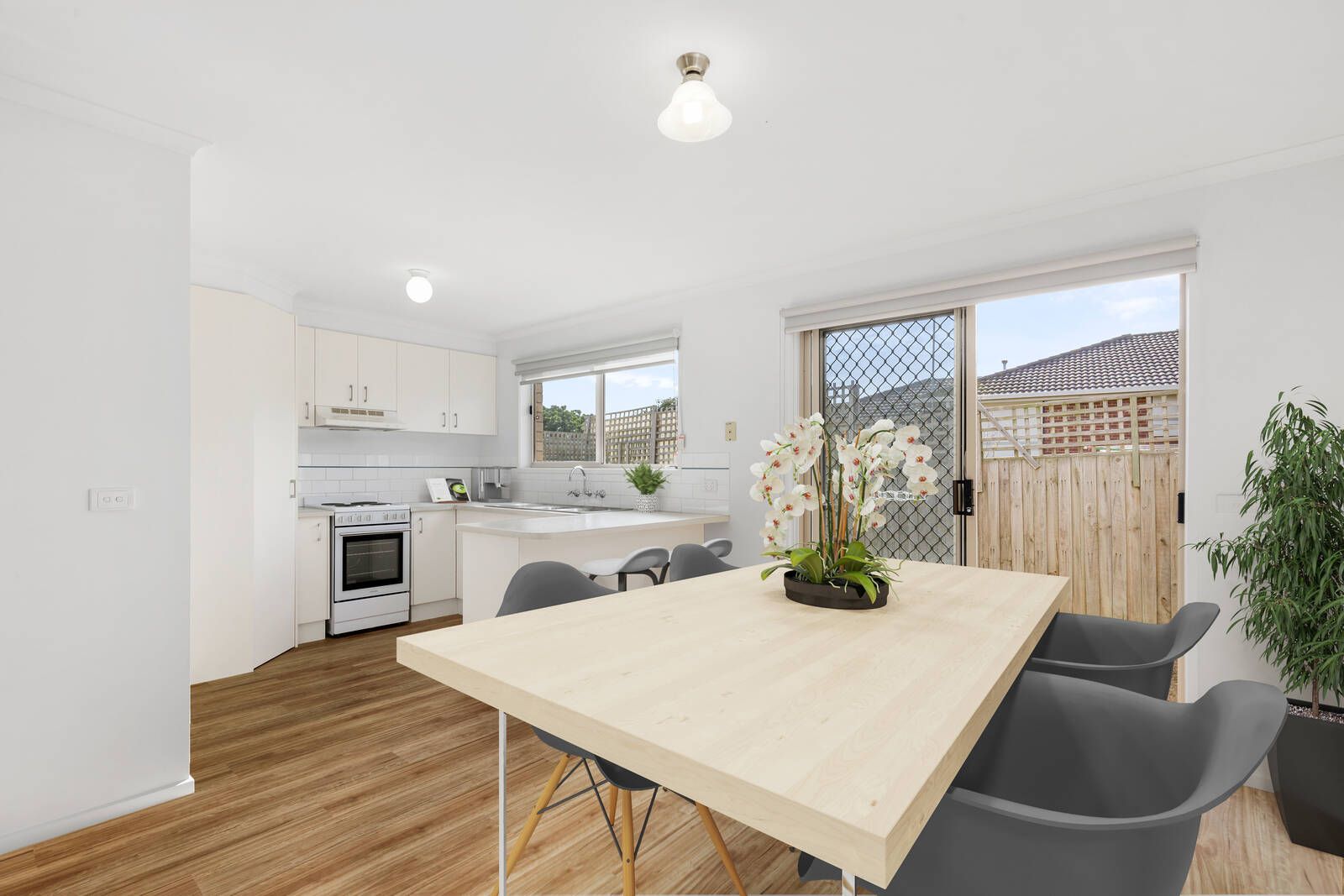 4/7-9 Dendle Street, Leopold VIC 3224, Image 2