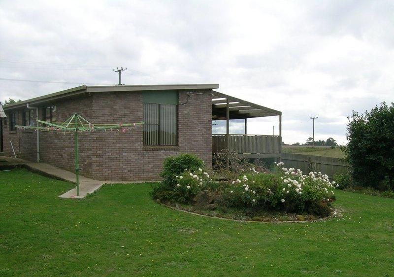 729 Kindred Road, Kindred Property History & Address Research Domain