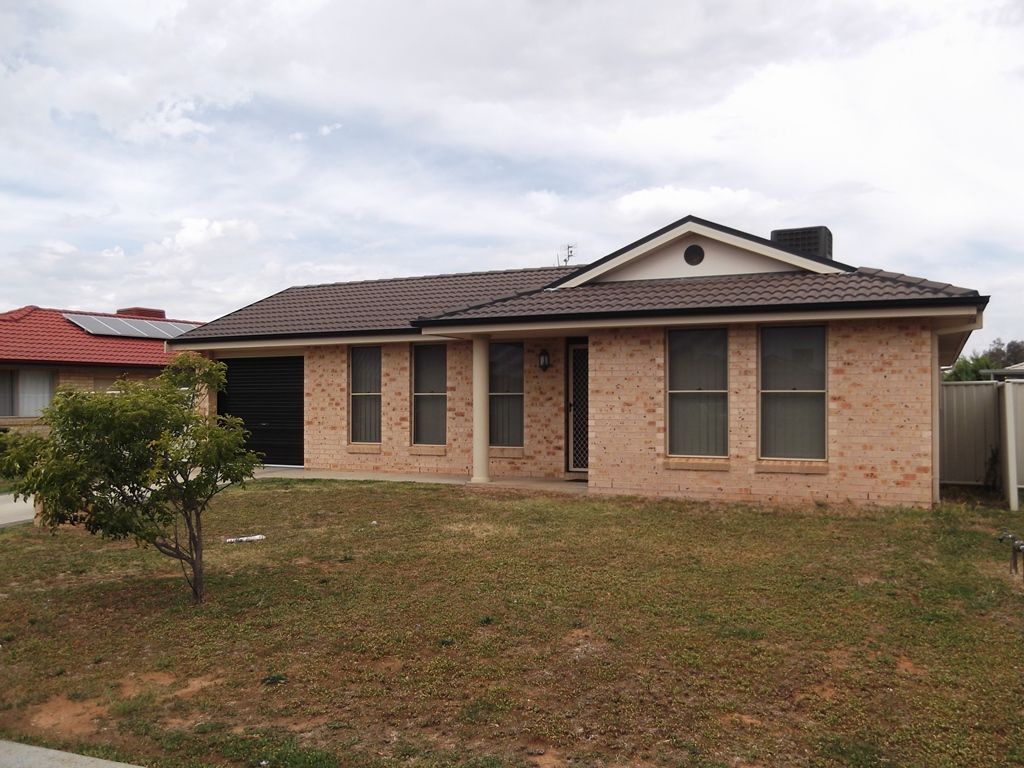 18 Banks Street, WESTDALE NSW 2340, Image 0