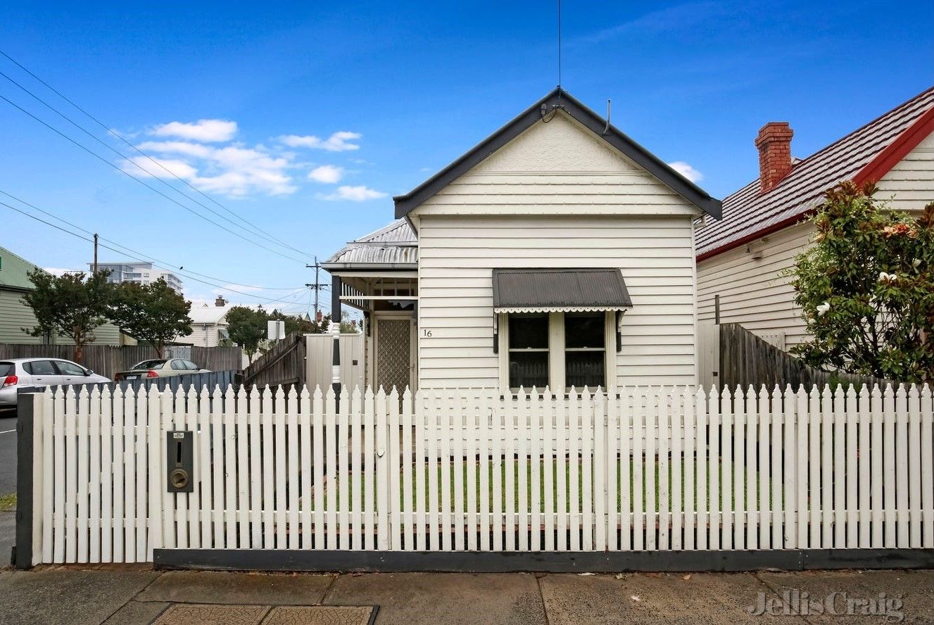 2 bedrooms House in 16 Dennis Street NORTHCOTE VIC, 3070