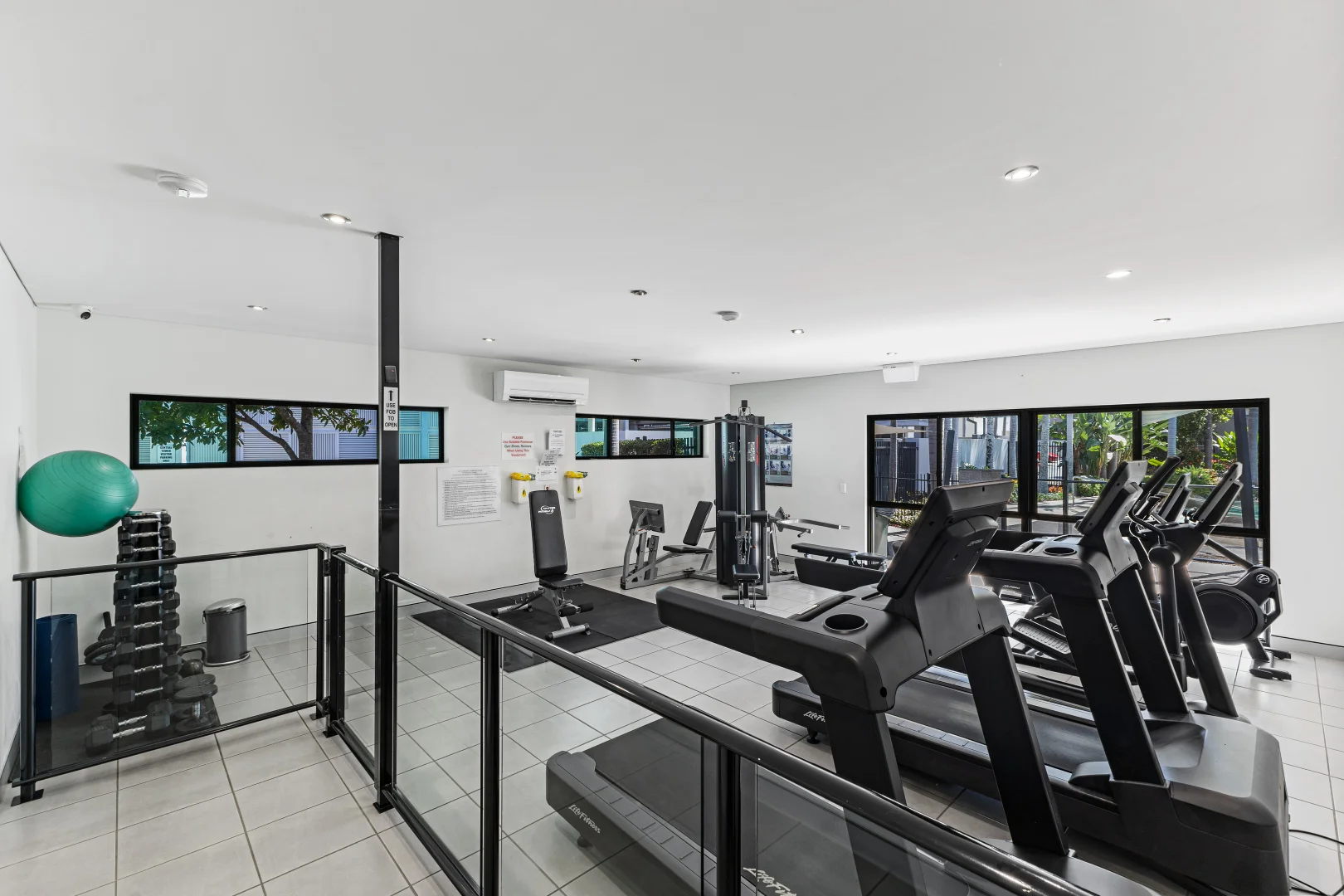 Additional image 20 of 102/16 Surbiton Ct, Carindale QLD 4152