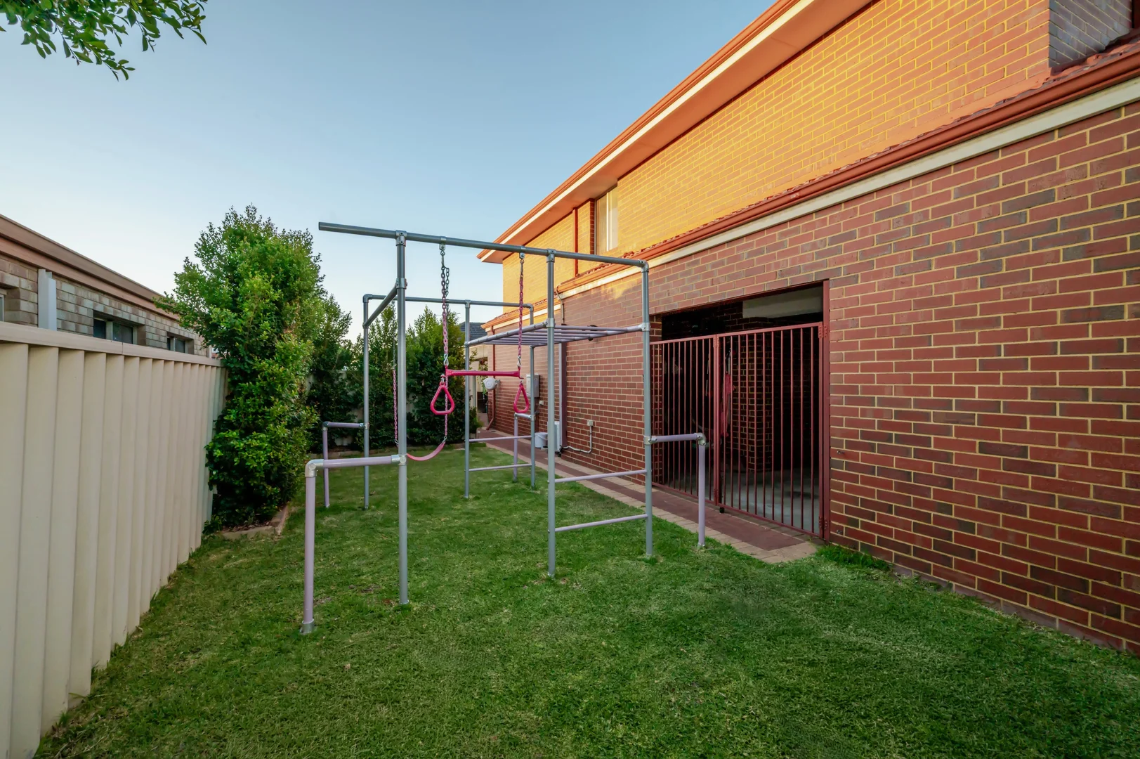 Image 12