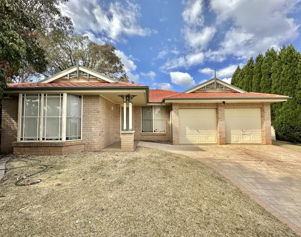 10 Borodino Place, Narellan Vale NSW 2567