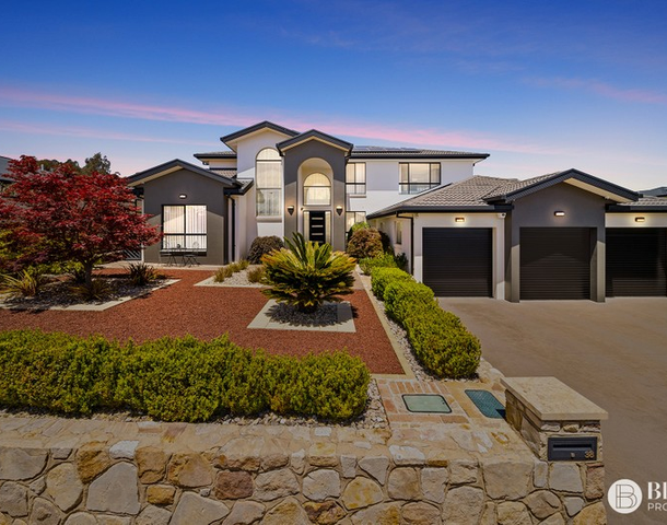 38 Freestone Crescent, Jerrabomberra NSW 2619