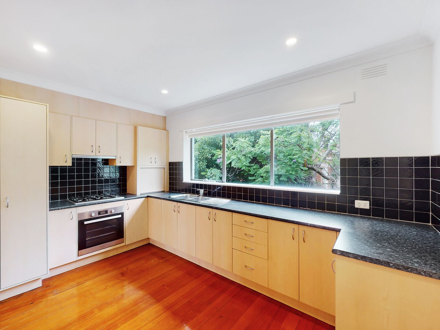 3/87 Baroda Street, Travancore VIC 3032 Apartment For Rent 410