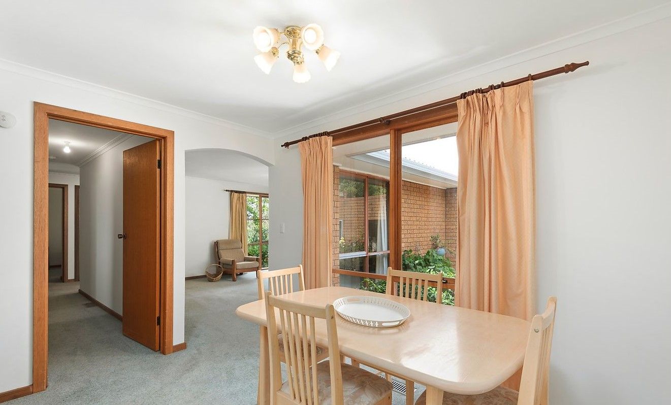 4/245 Rosanna Road, Rosanna VIC 3084, Image 2