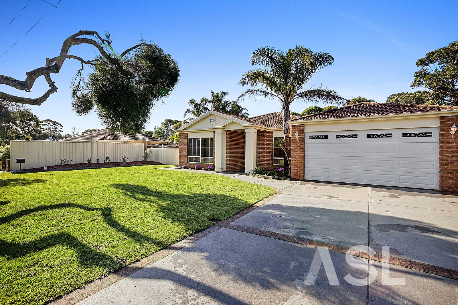 4 bedrooms House in 11 Chatfield Avenue CAPEL SOUND VIC, 3940