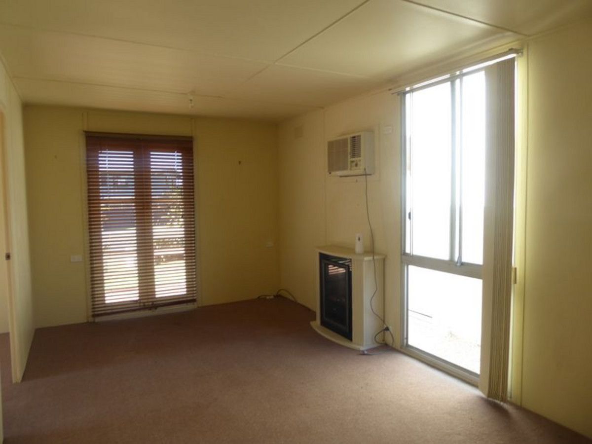 1/2 Lakeside Drive, Lake Tyers Beach VIC 3909 House For Rent Domain