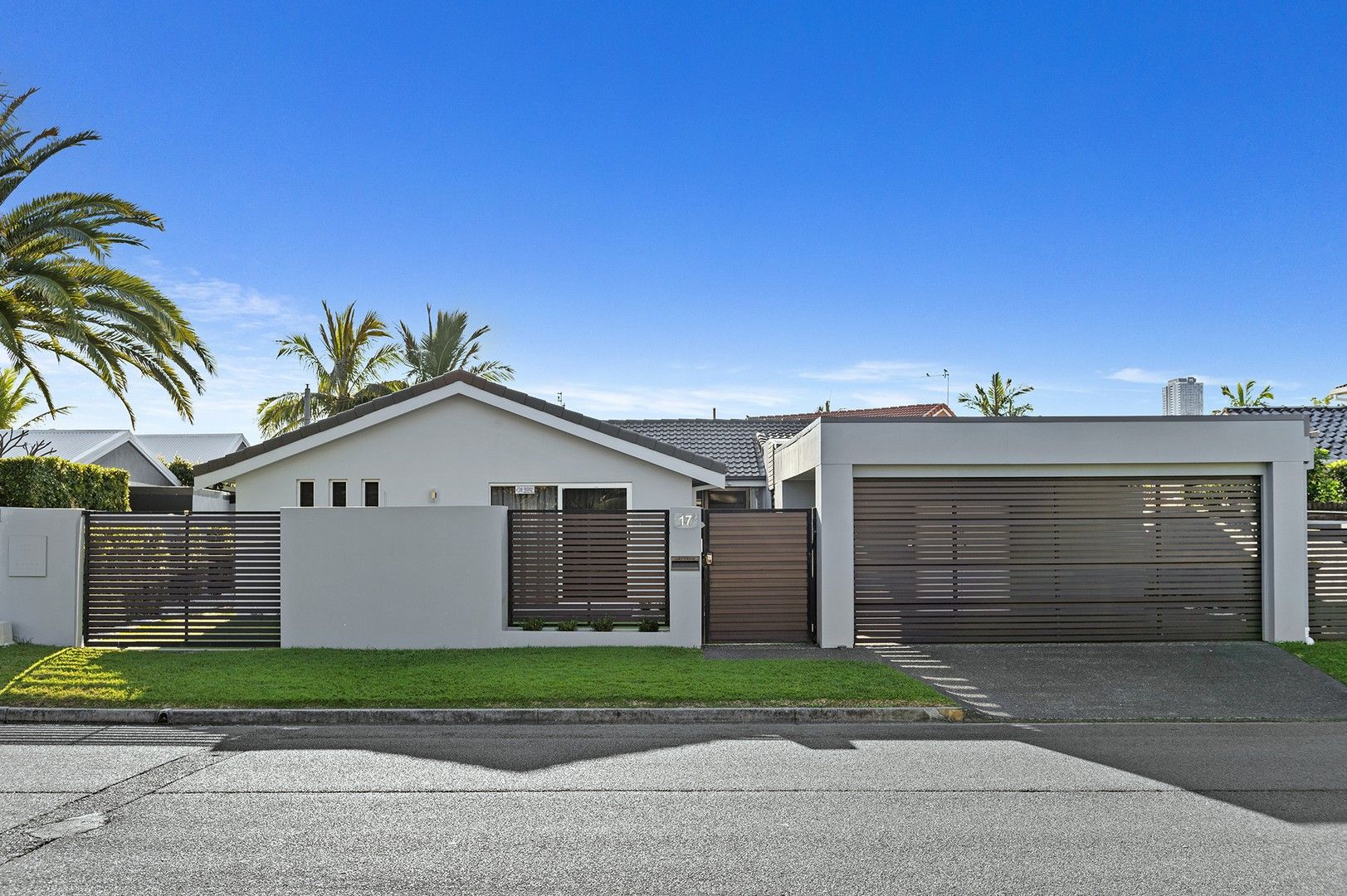 17 Admiralty Drive, Paradise Waters QLD 4217, Image 0
